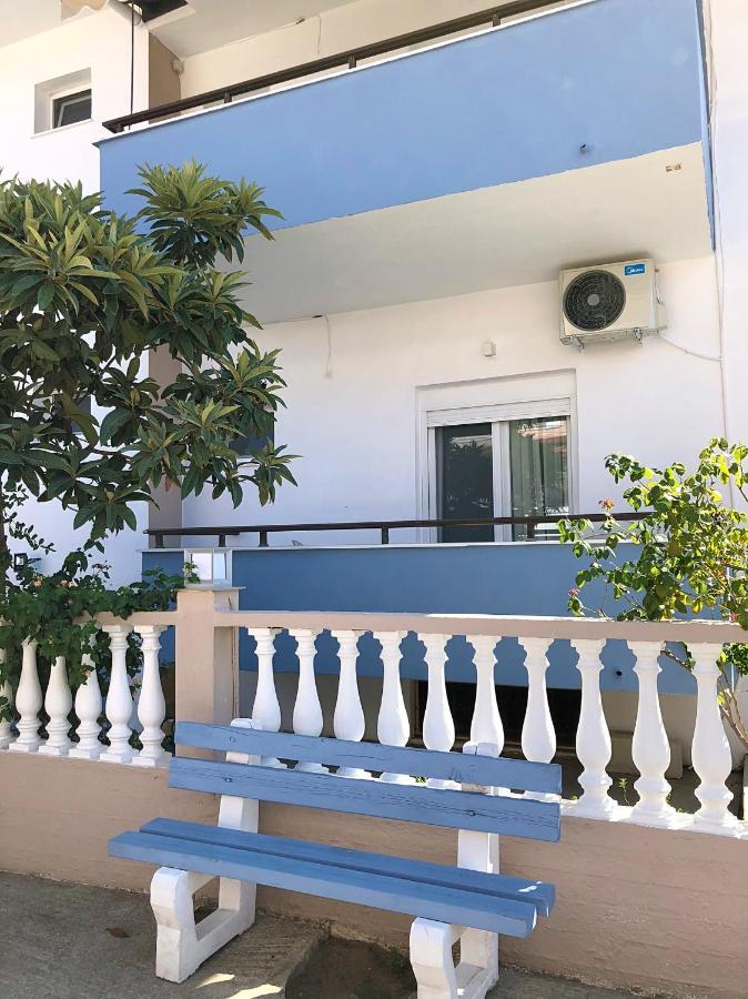 Villa Lemar Sarti Luaran gambar
